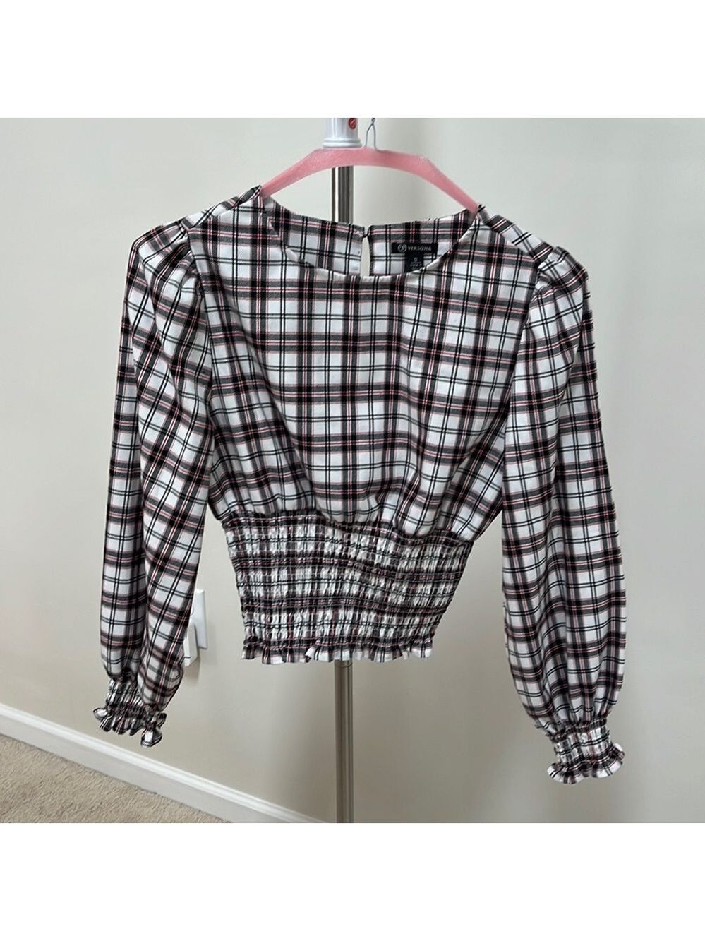 Versona cropped ruched blouse